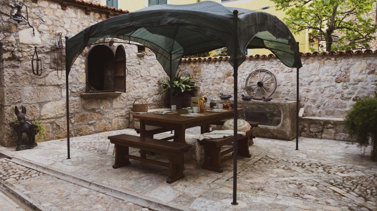 Scardona Rustica, Bed & Breakfast With Jacuzzi, Bbq And Free Parking In Skradin, Krka公寓 外观 照片